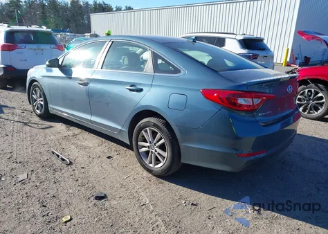 2015 Hyundai Sonata Se из США, поврежденный, VIN 5NPE24AF7FH205417
